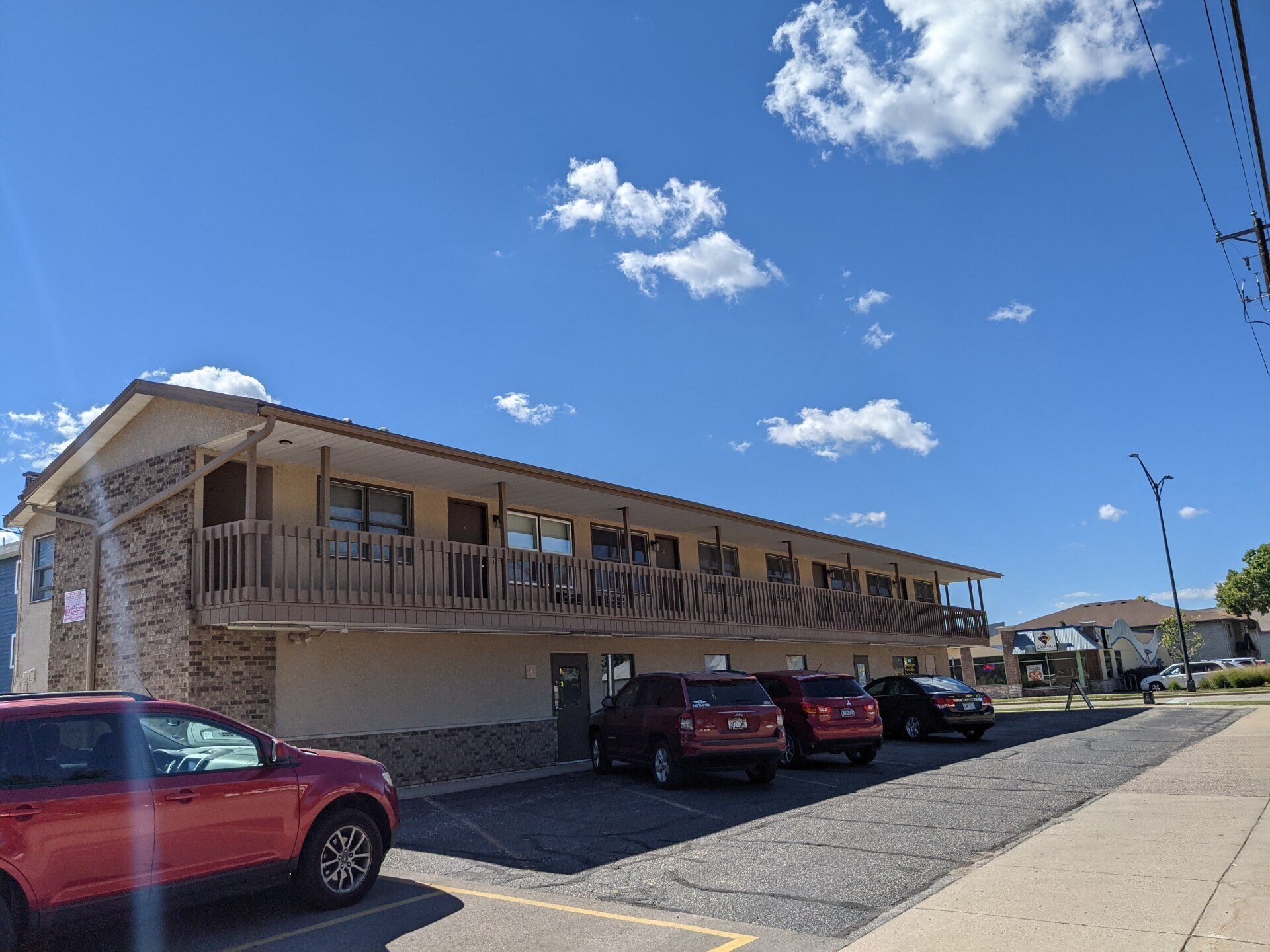 334 West Ave