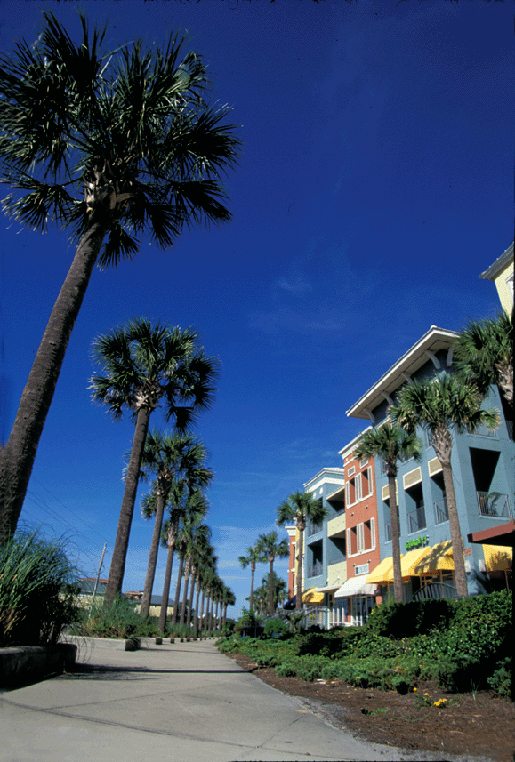 Map of North Golf Village Parcel E, showing golf course, housing, and coastline.