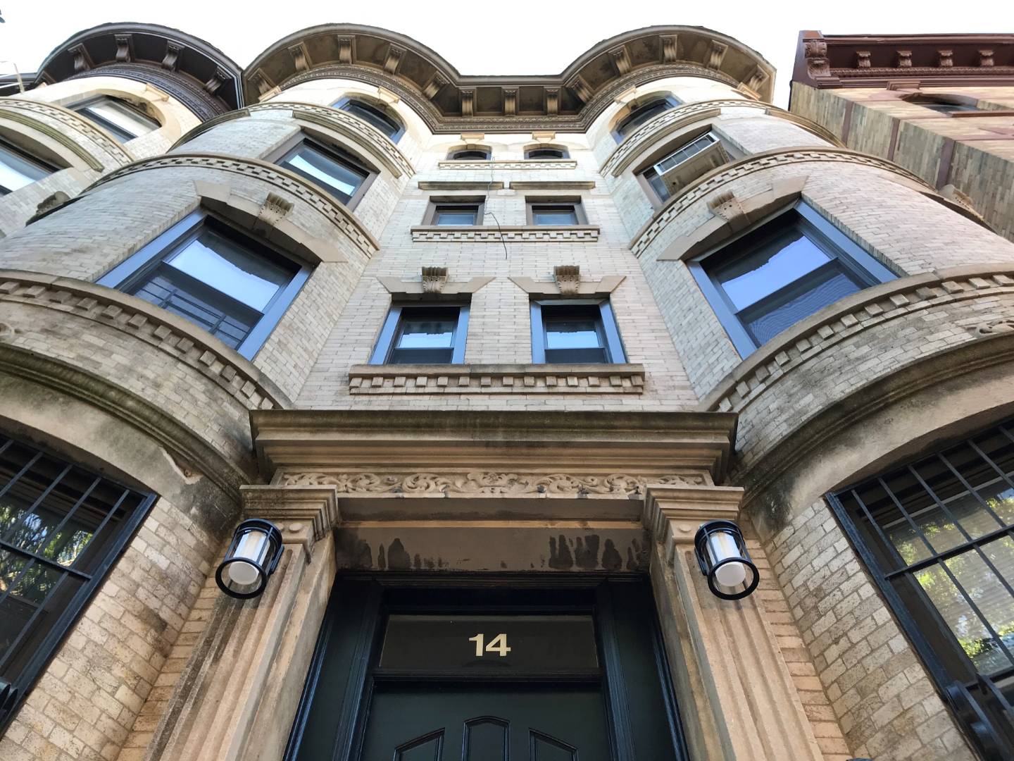 14 Lincoln Place