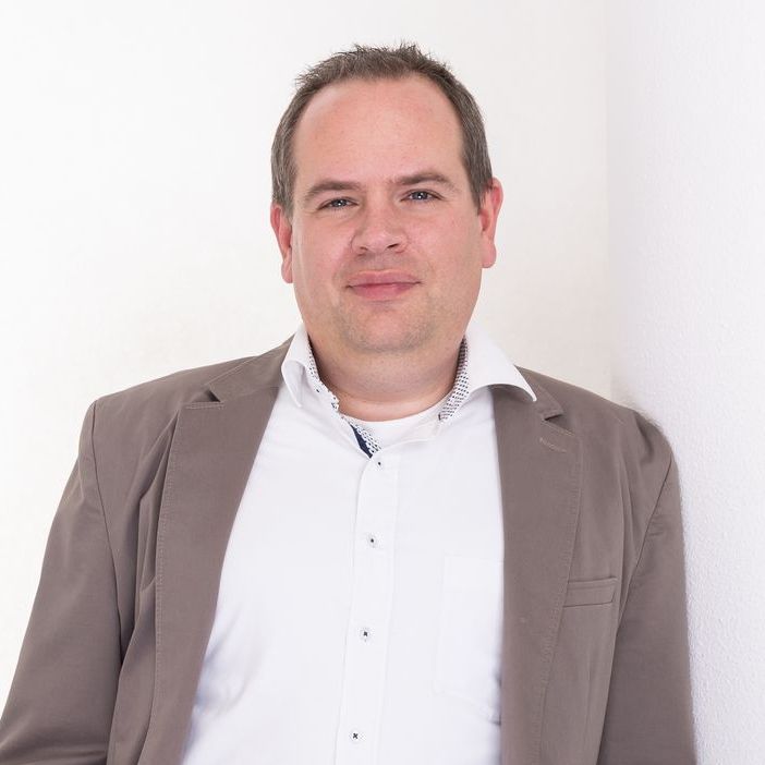 Dr. Andreas Schüller Dr. Andreas Schüller