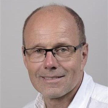 Dr. Andreas Schluck