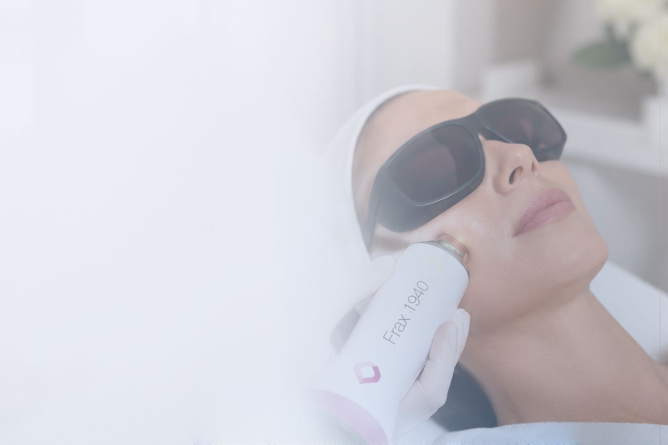 Patient receiving frax 1940 laser treatment in baton rouge at z dermatology
