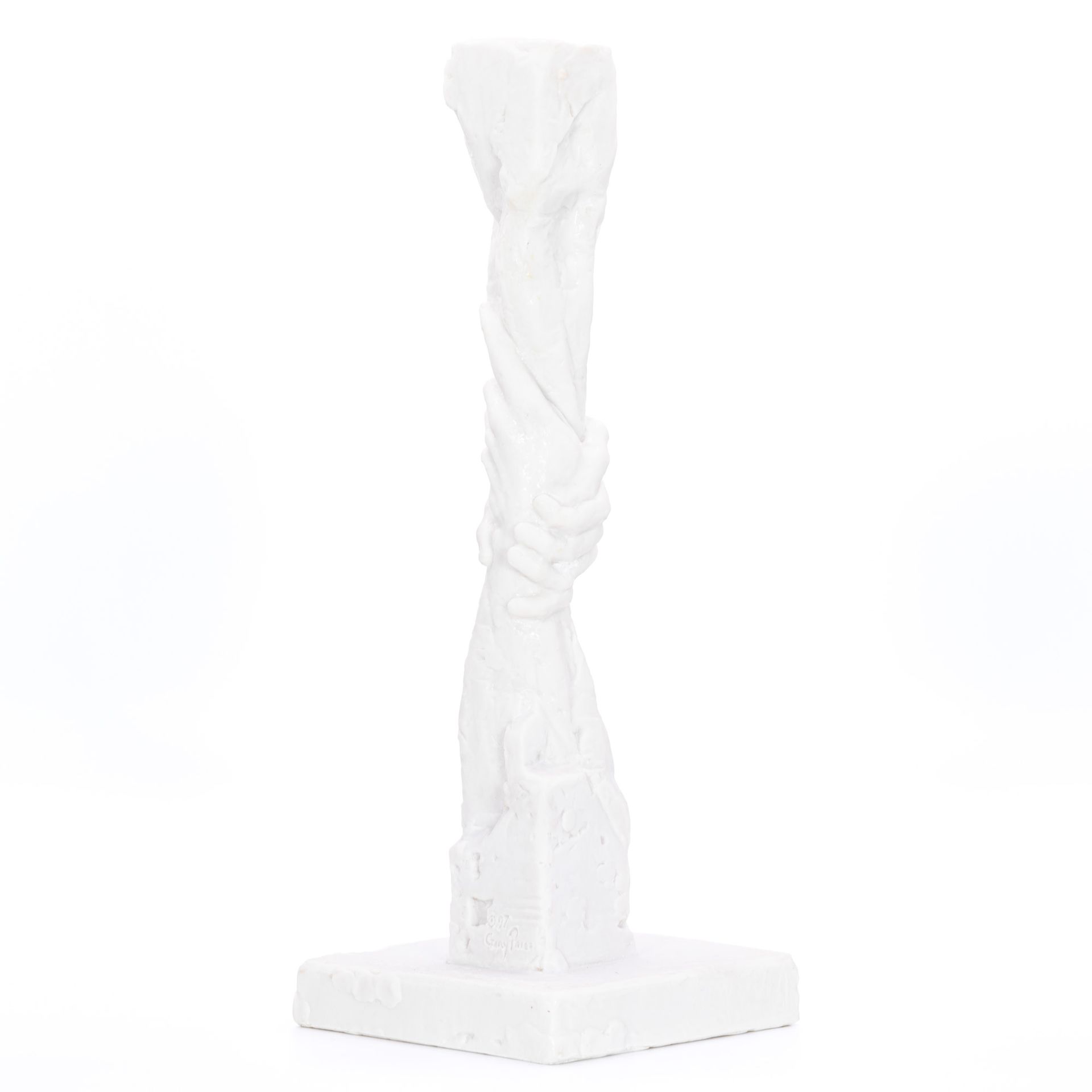 A small Statue of Responsibility replica