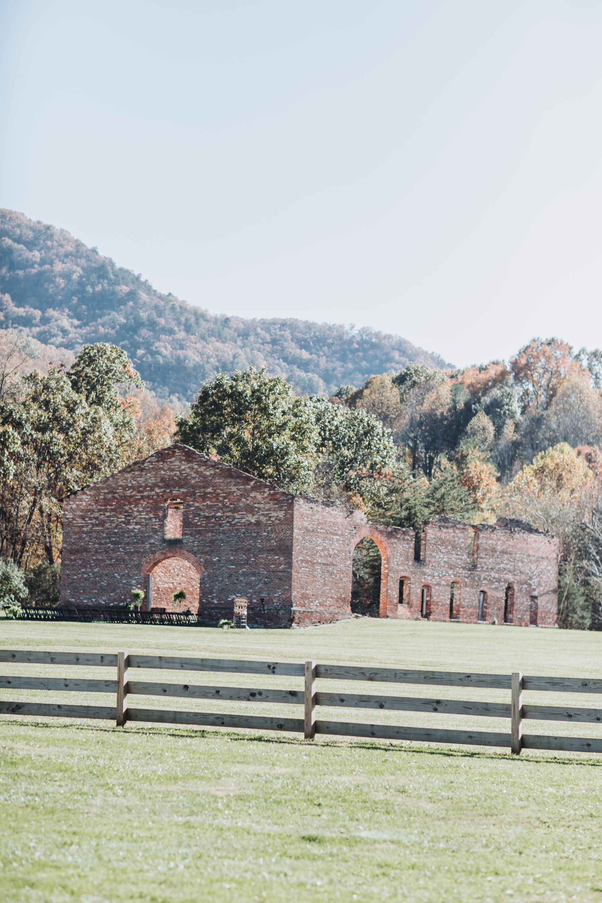 Balcony Downs Venue & Retreat Buena Vista, VA