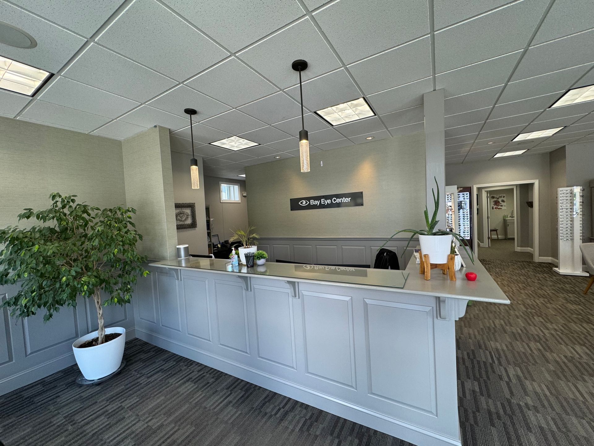 Bay Eye Center in Mansfield front desk