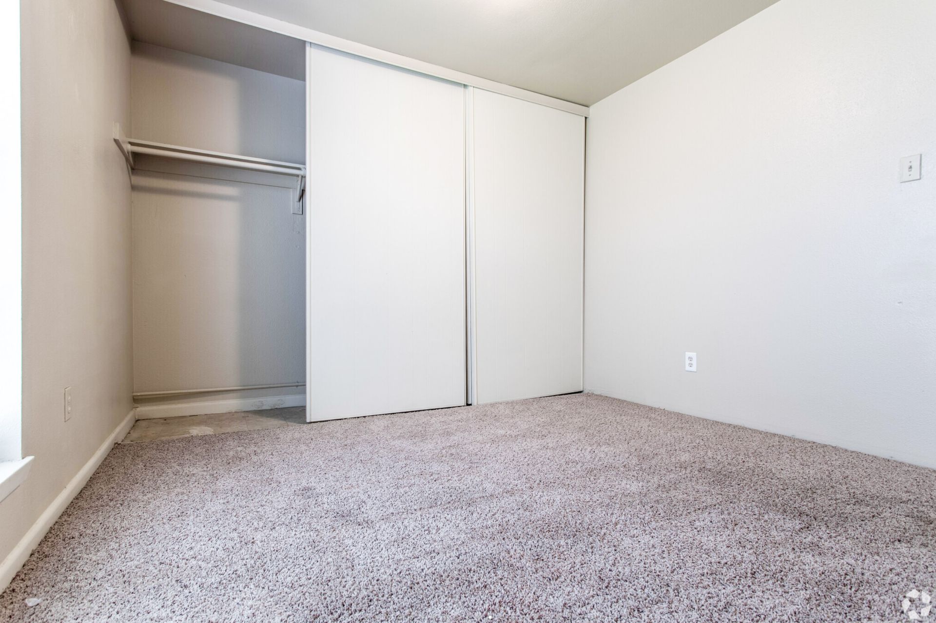 Chateau Nederland Apartments For Rent Nederland, TX