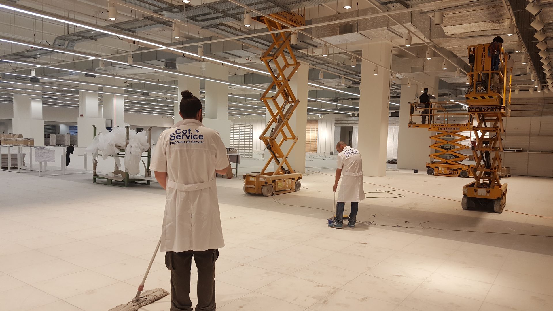 Cof. Service impresa pulizie civili e industriali Genova