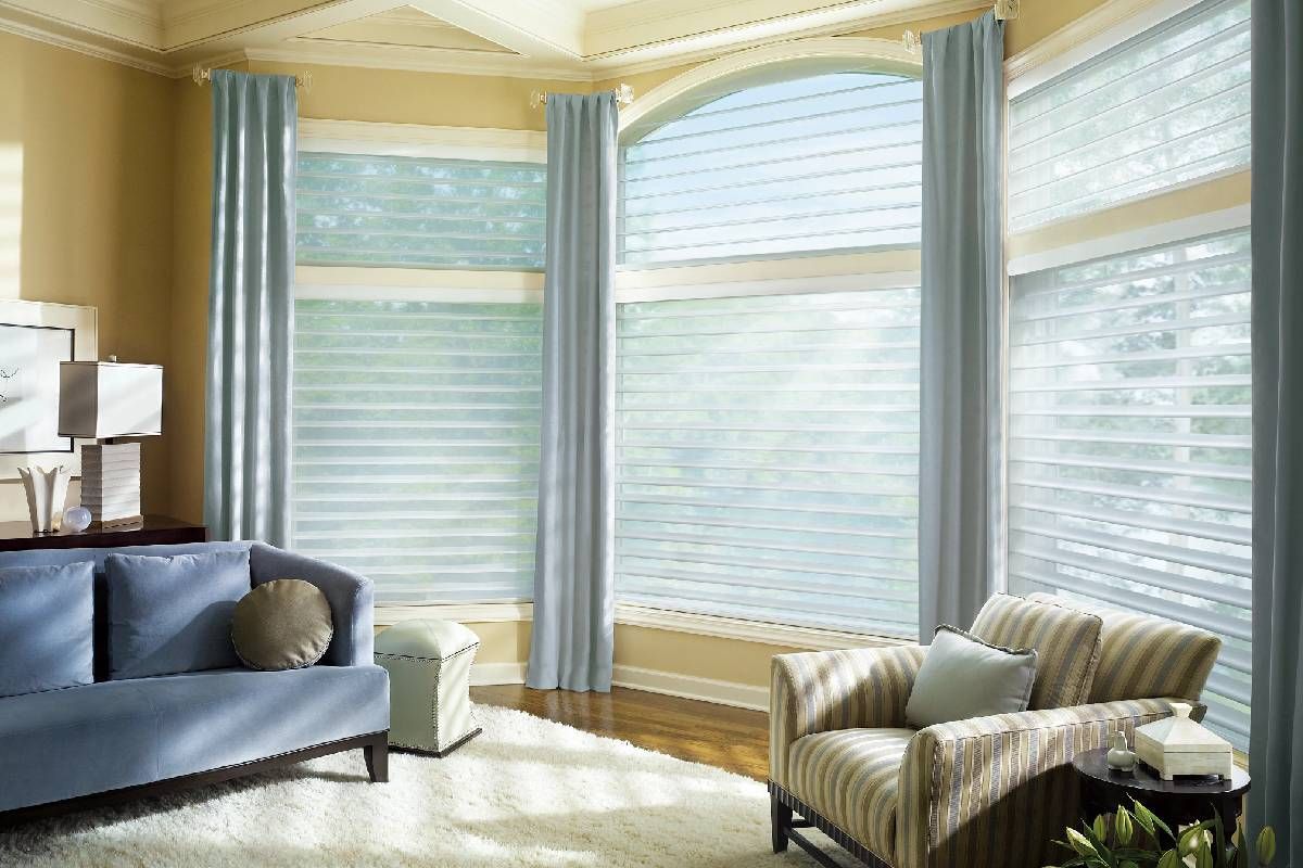 Hunter Douglas Silhouette® Sheer Shades on an arched window near Sarasota, Florida (FL)