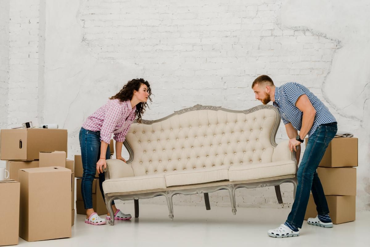 What is a Furniture Pick Up Service?