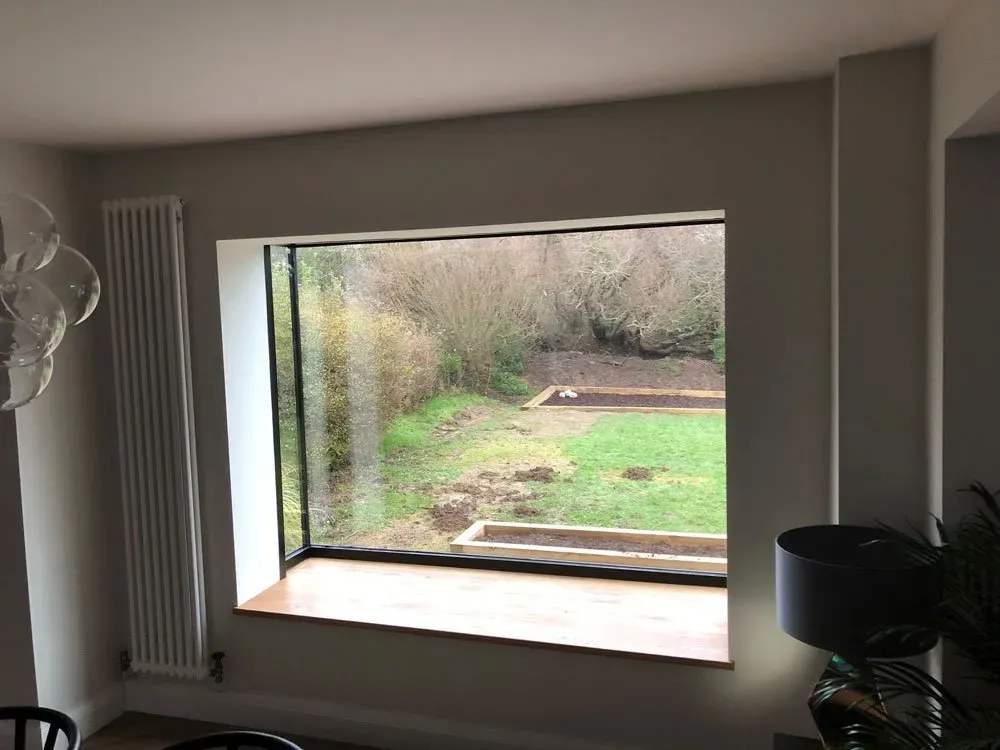 Bonded Glass Oriel Window