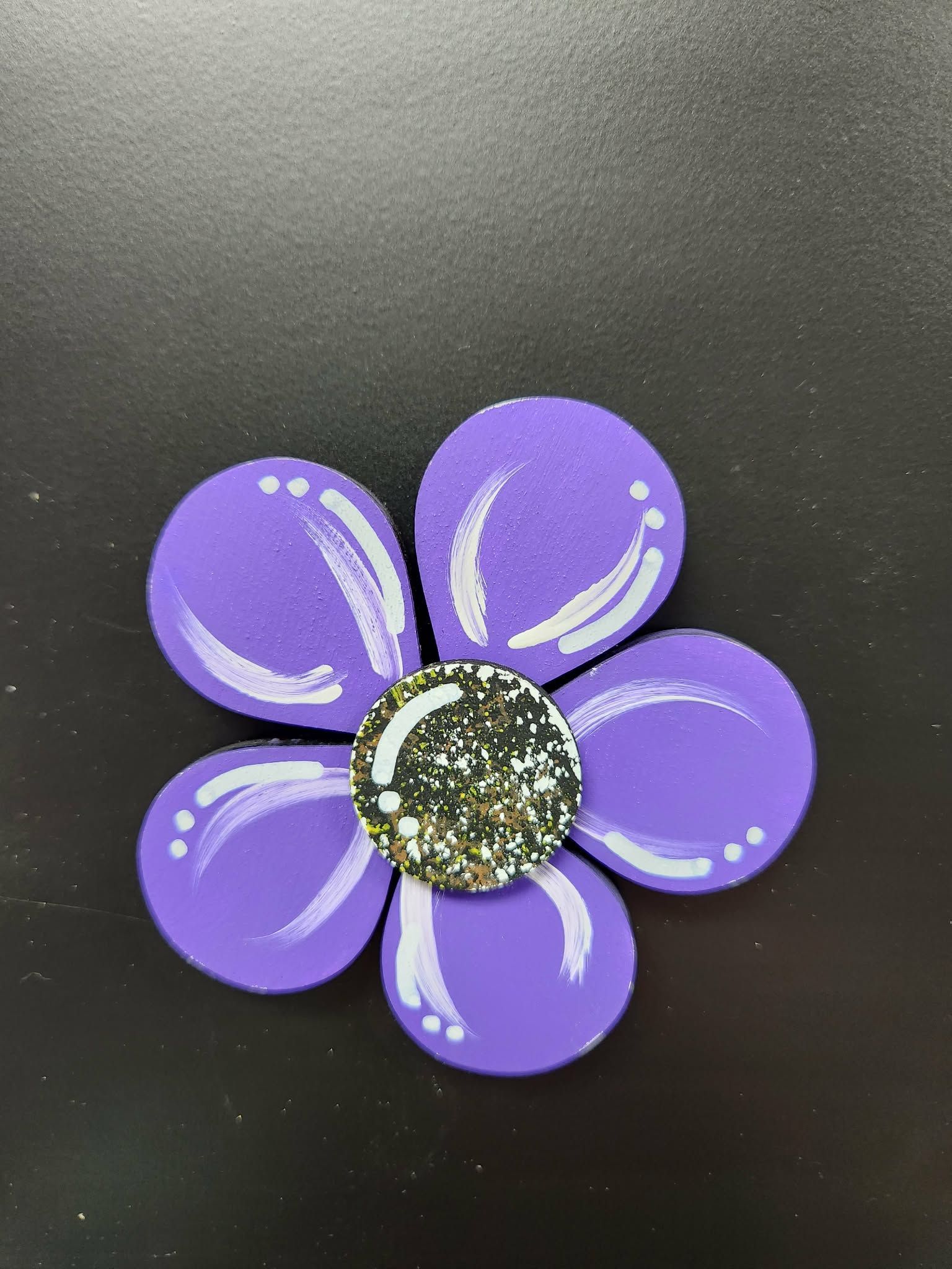 Flower magnets, fridge magnets, dishwasher magnets, handpainted wood magnets