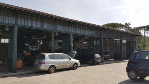 Esterno autofficina