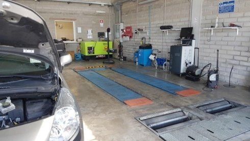 Interno autofficina