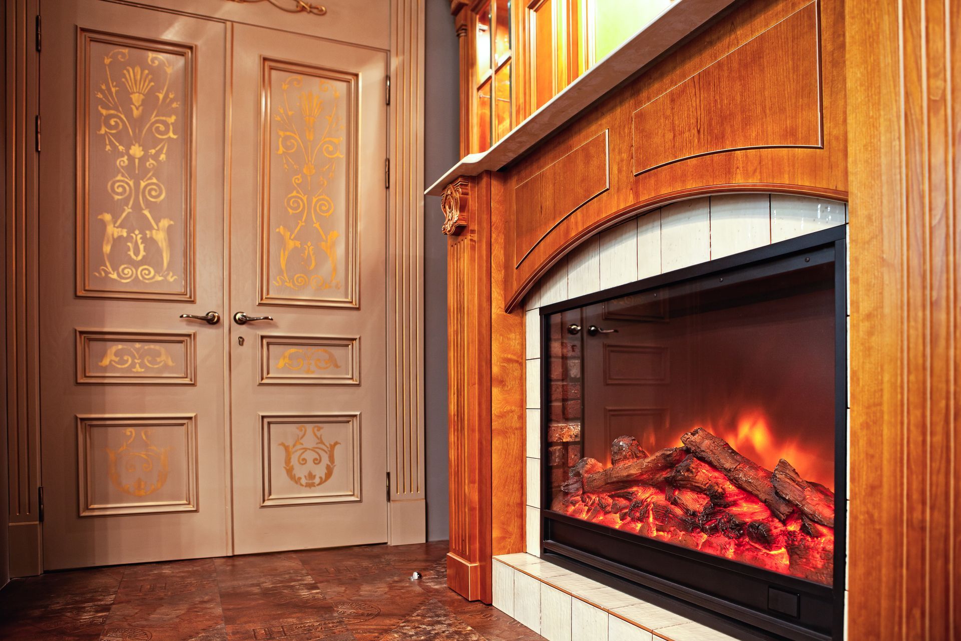 there is a fireplace in the middle of the room .