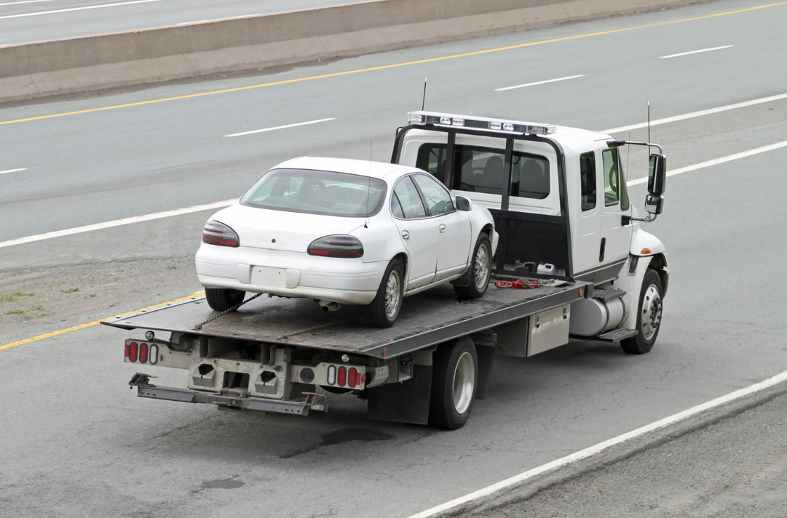 24/7 tow truck service kelowna