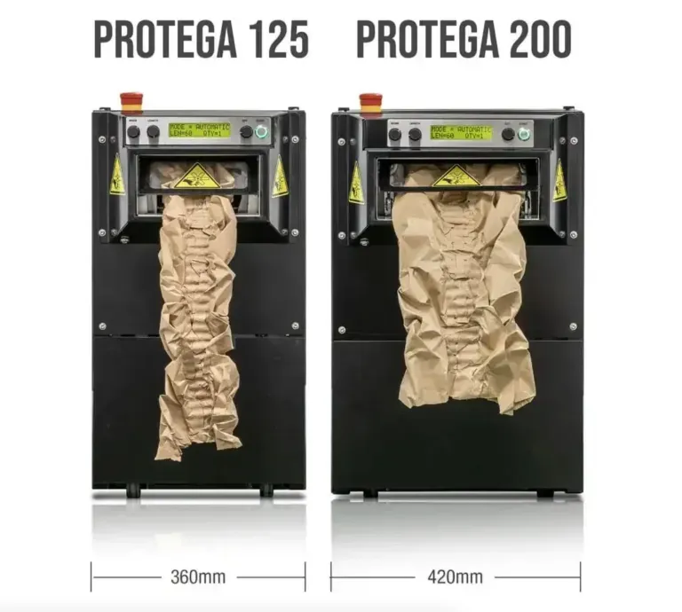 Packare använder Protega vid packbordet