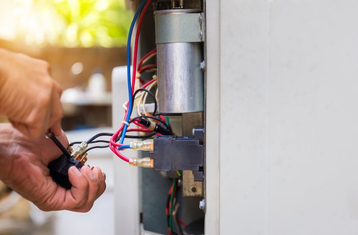 local mechanical contractor working on residential home