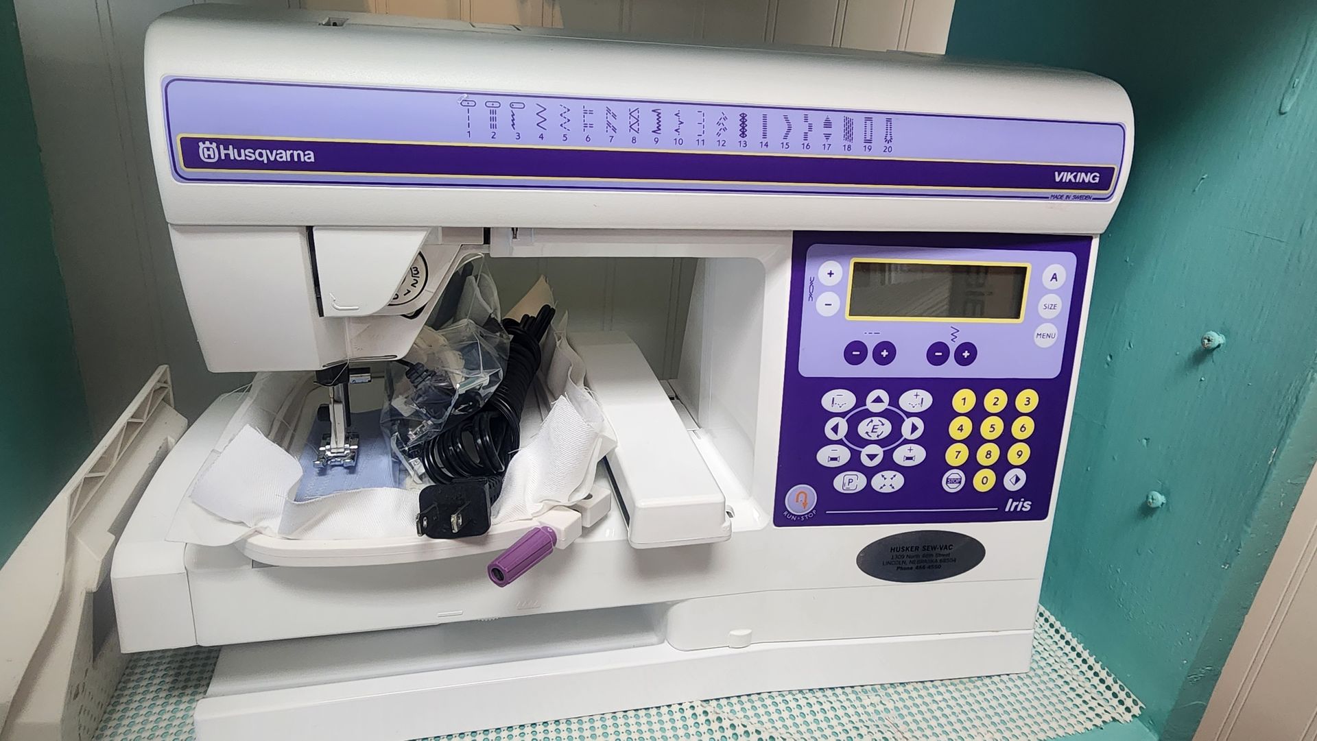 Used Sewing Machines, Lincoln, NE, Husker Sew Vac