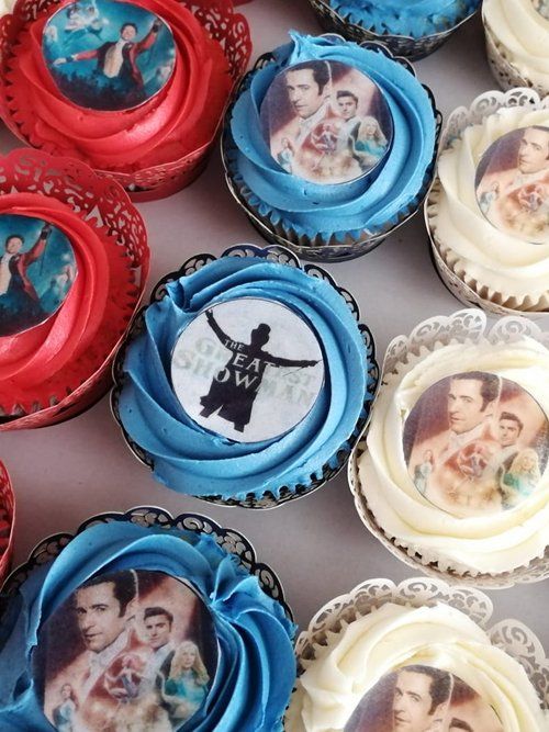 Willow Cakes Ashford red flower wedding cake
