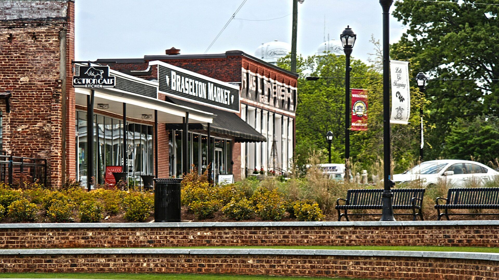 picture of downtown braselton georgia