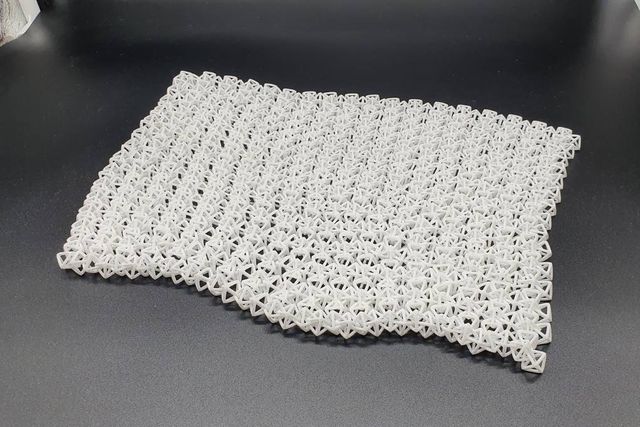 White 3D printed lattice structure for research