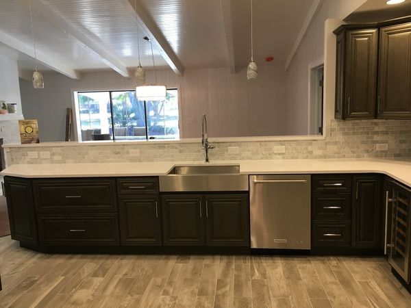 Farm sink kitchen by RIM Express