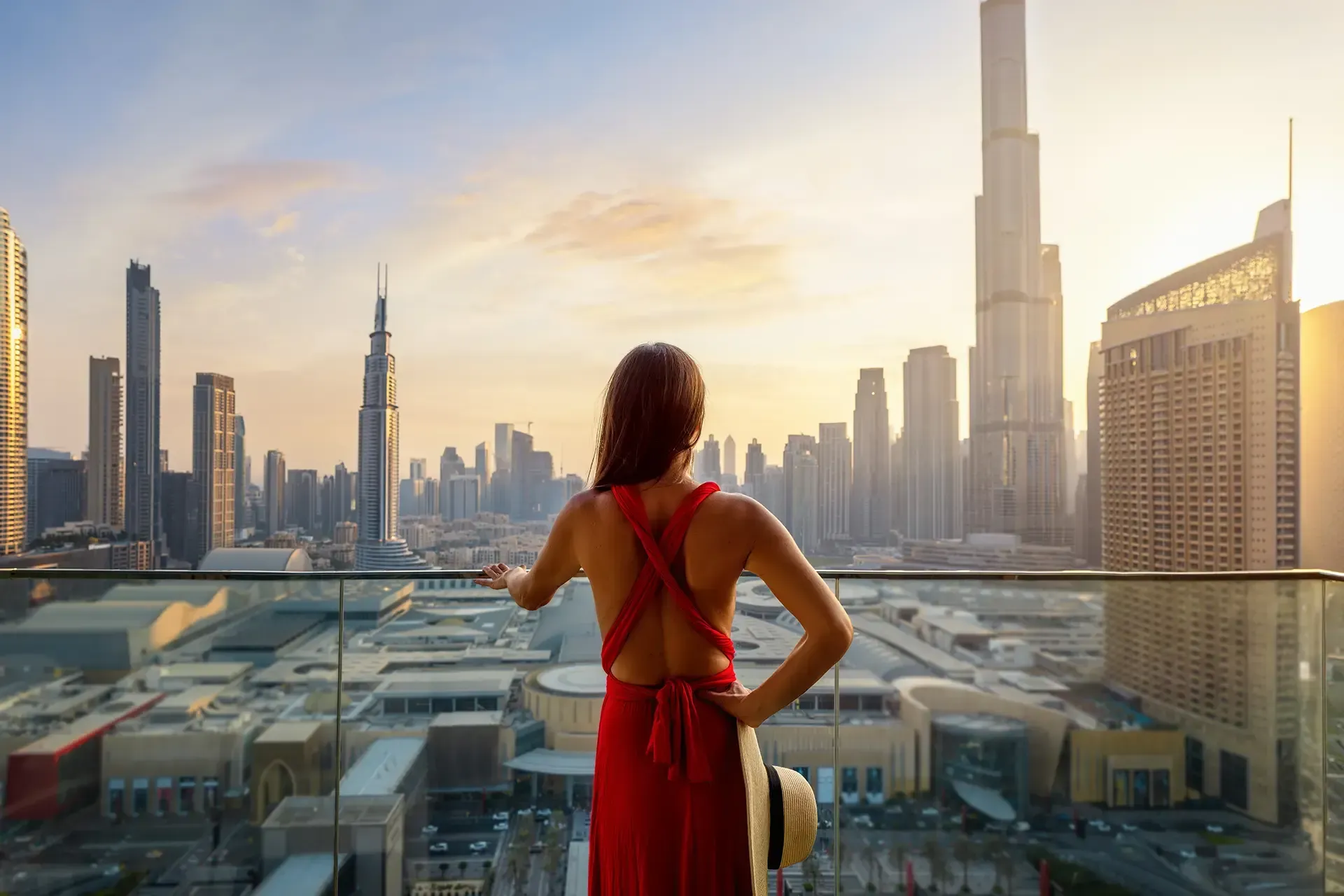 What are the tax and vat rules for influencers in Dubai?