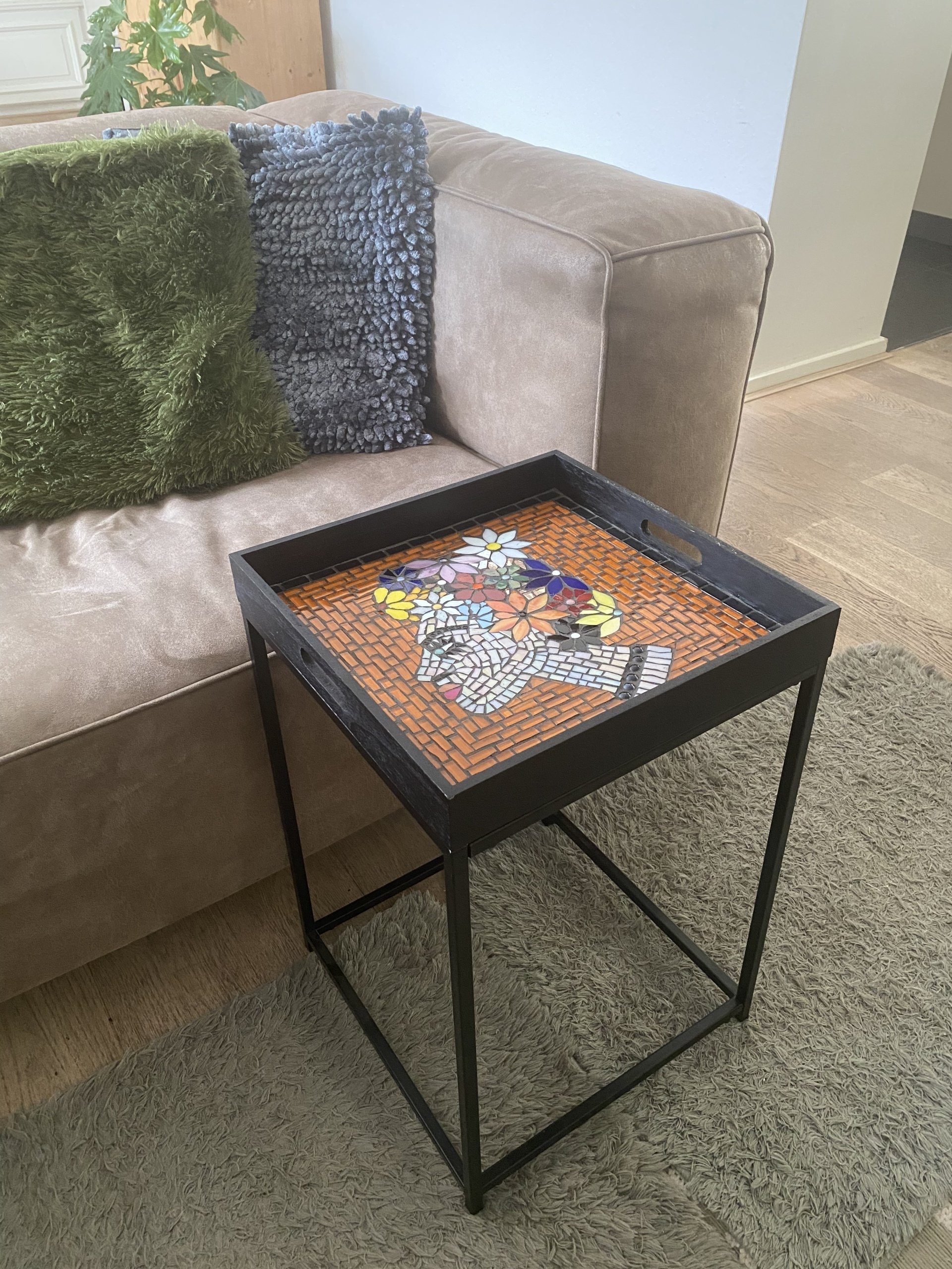 SECASA Bijzettafel met afneembaar dienblad, salontafel van metaal - hout, bijzettafel C-vorm voor bank, zwart vintage, moderne zijtafel voor woonkamer (natuur