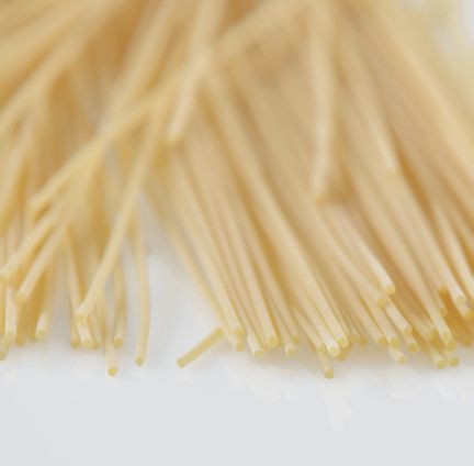 Primo piano di Spaghetti, una tipologia di pasta secca trafilata al bronzo Valdoro.