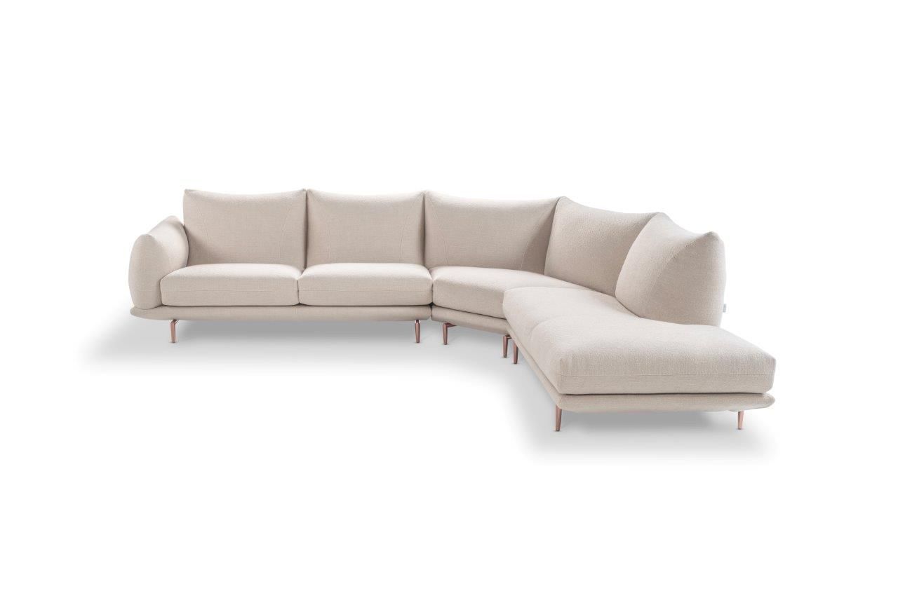 Divano angolare moderno in tessuto sfoderabile con piedini in metallo - Showroom Bergamo.