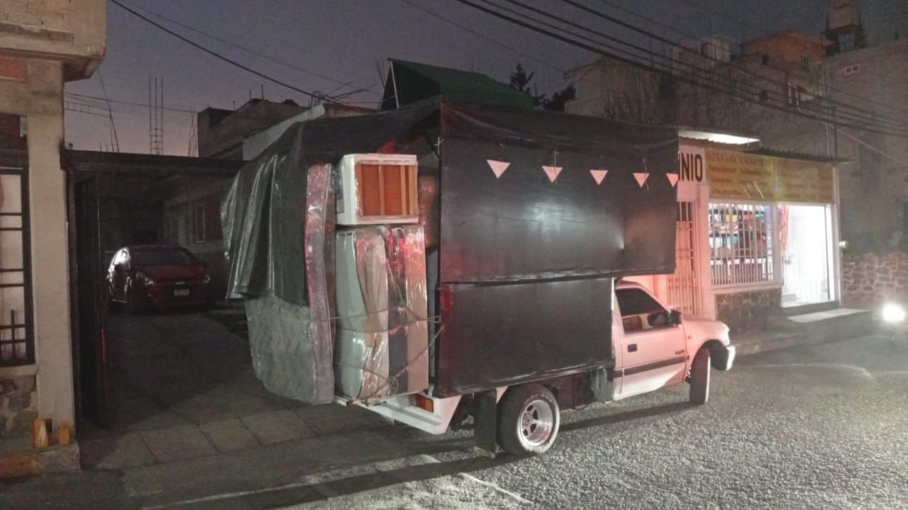 FLETES Y MUDANZAS MORENO