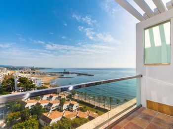 Amàre Beach Hotel