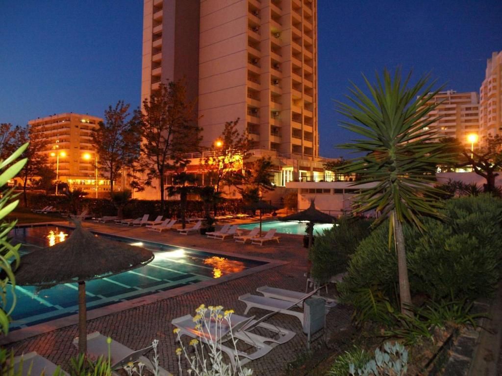 Apartamentos Jardins da Rocha