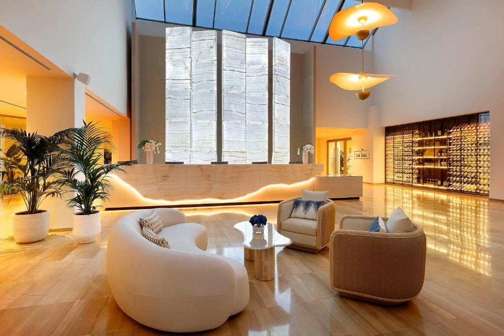 Grand Palladium Palace Ibiza Resort