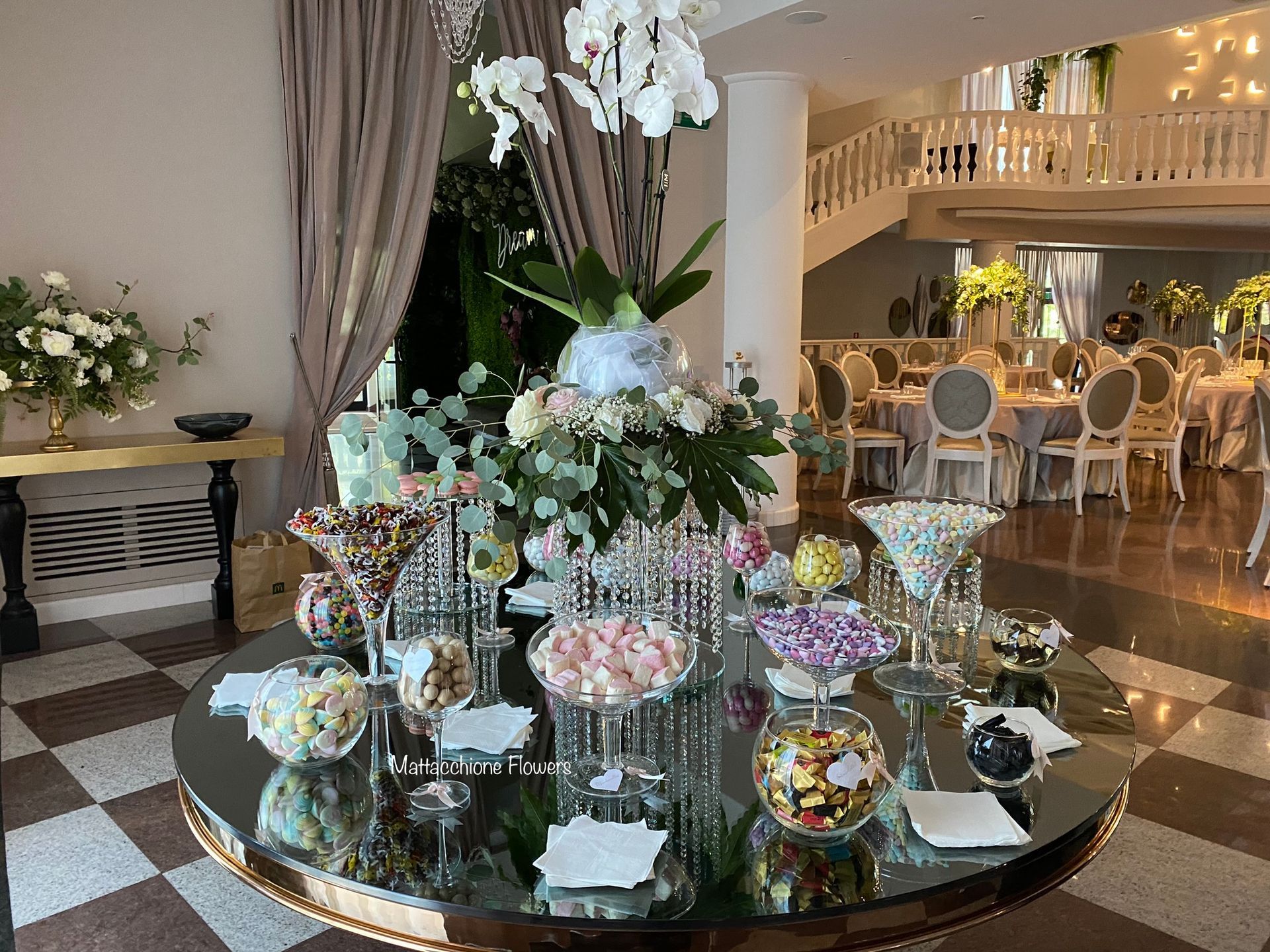 sweet table