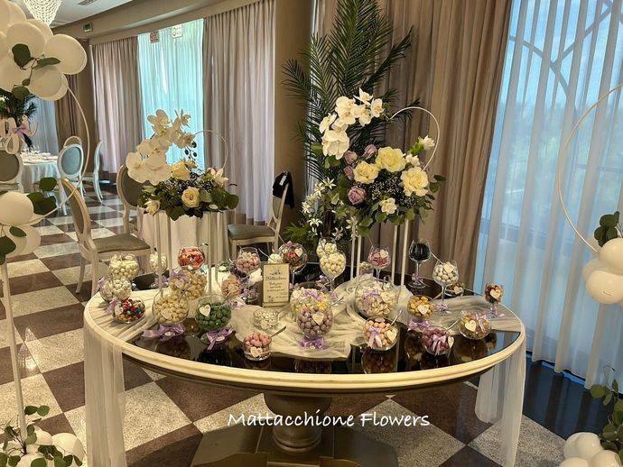sweet table