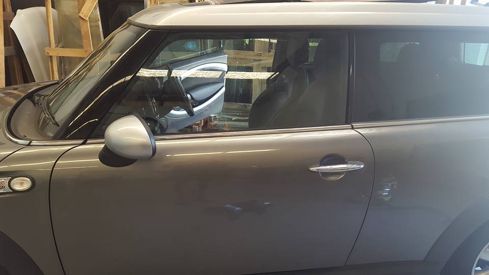 car door window replacement brisbane