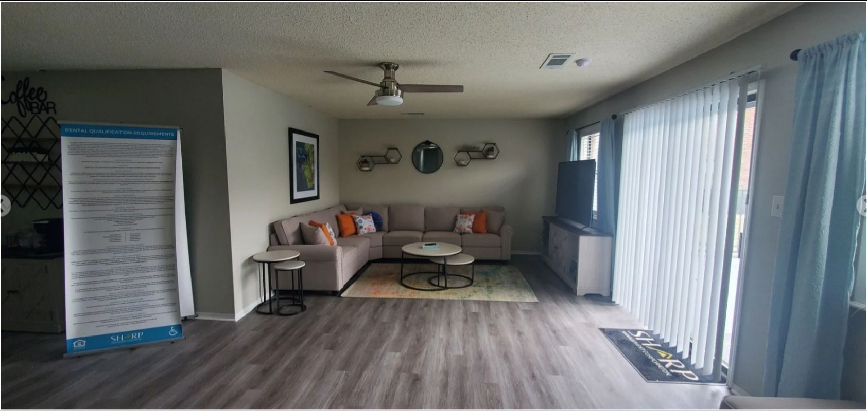 CM - community room lounge