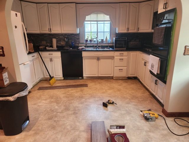laminate flooring replacement