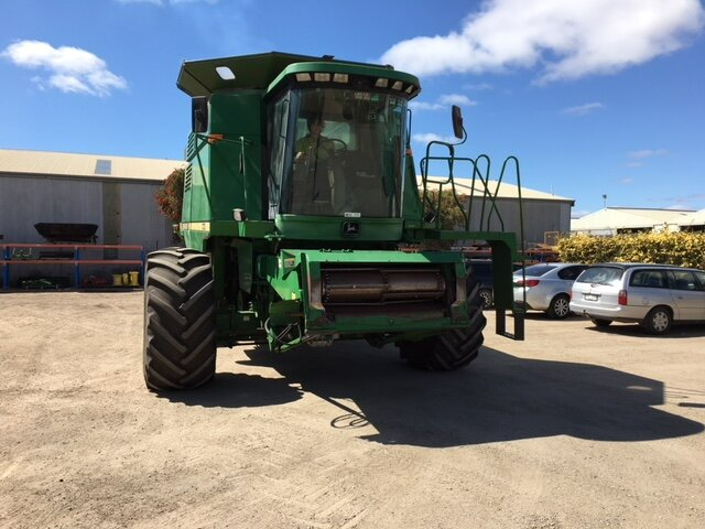John Deere CTS Header 2 — Swan Hill, VIC — Murray Mallee Machinery