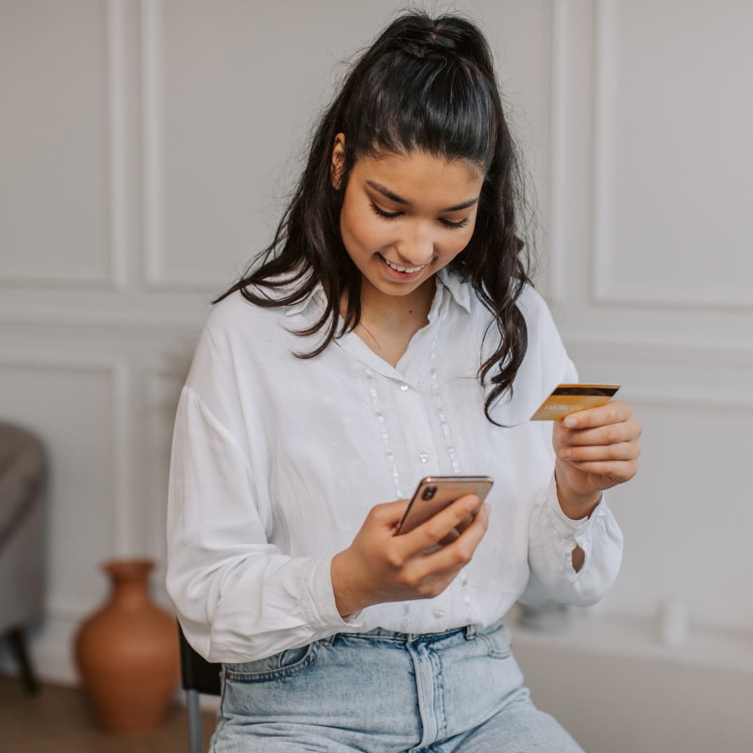 woman making an ecommerce purchase on social media