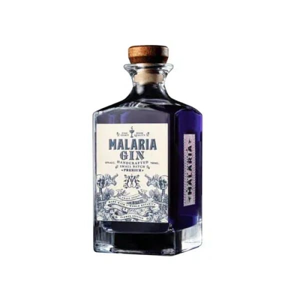 Botella de ginebra Malaria con etiqueta azul y tapón de madera.