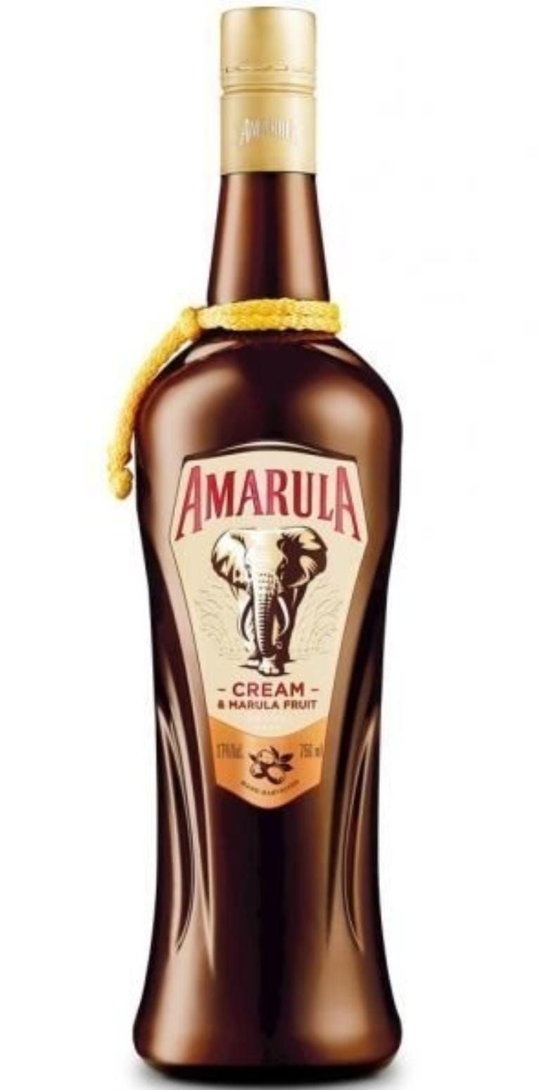 Botella de licor Crema Amarula con logo de elefante.