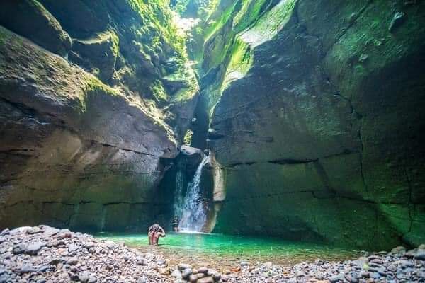TiTou Gorge Dominica 