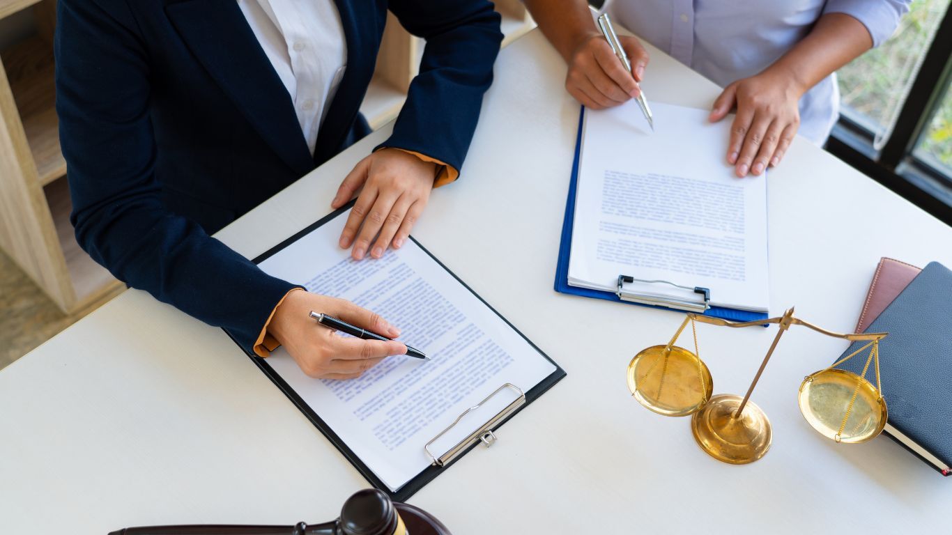 Understanding Rent Disputes: How a Rent Attorney Can Safeguard Your Rights in New York