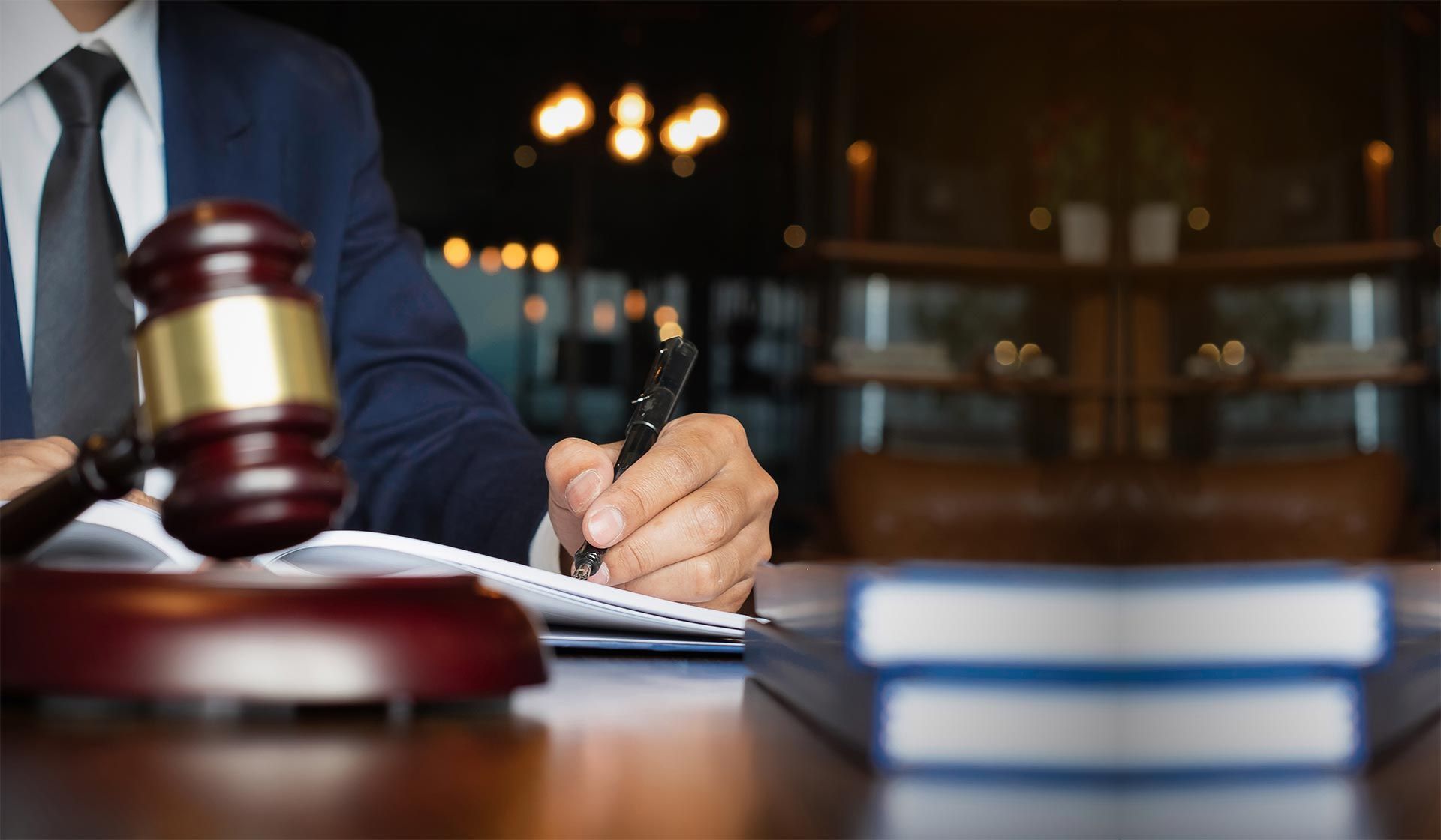 When Should You Hire a Real Estate Lawyer? Protect Your Investment, Avoid Disputes, and Stay Legally Covered