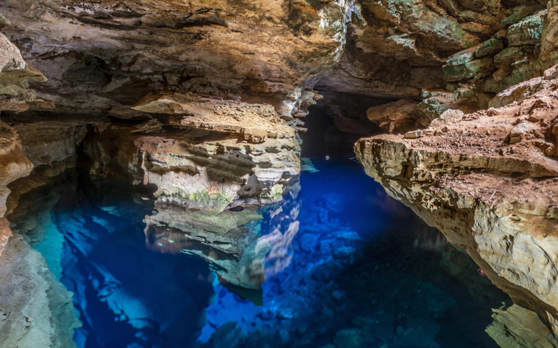 poço azul e poço encantado