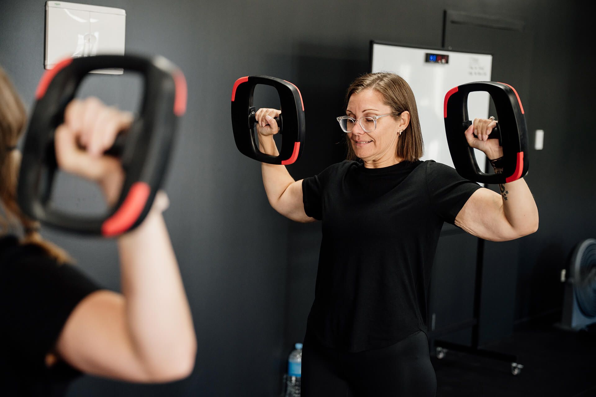 The BoutiqueFit Full Body Programme. Functional Strength and Conditioning suitable for all levels. The limited class size ensures that you are getting Personal Training coaching quality while still getting the support and motivation that comes from training with others.