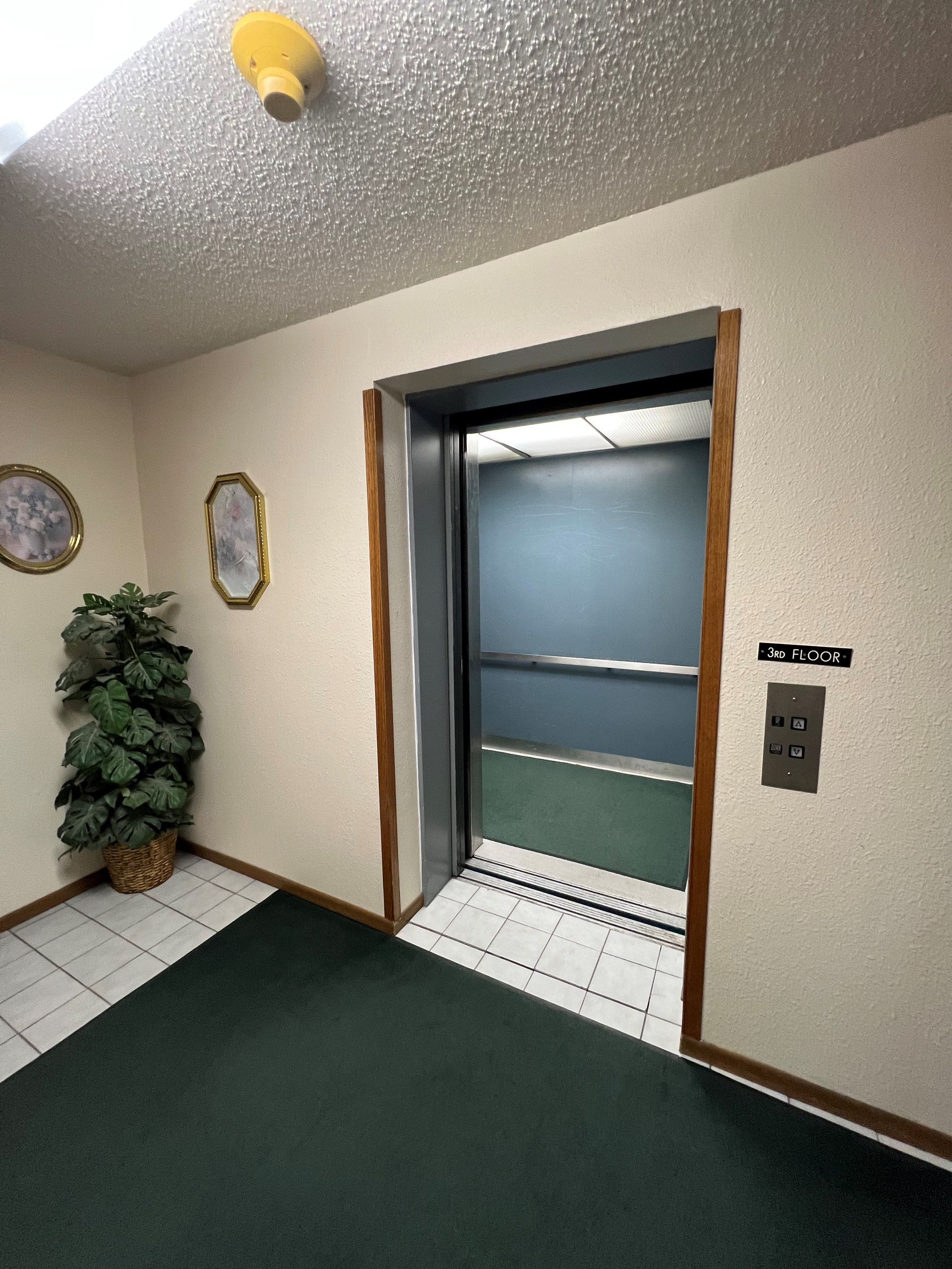 Property - Image 11