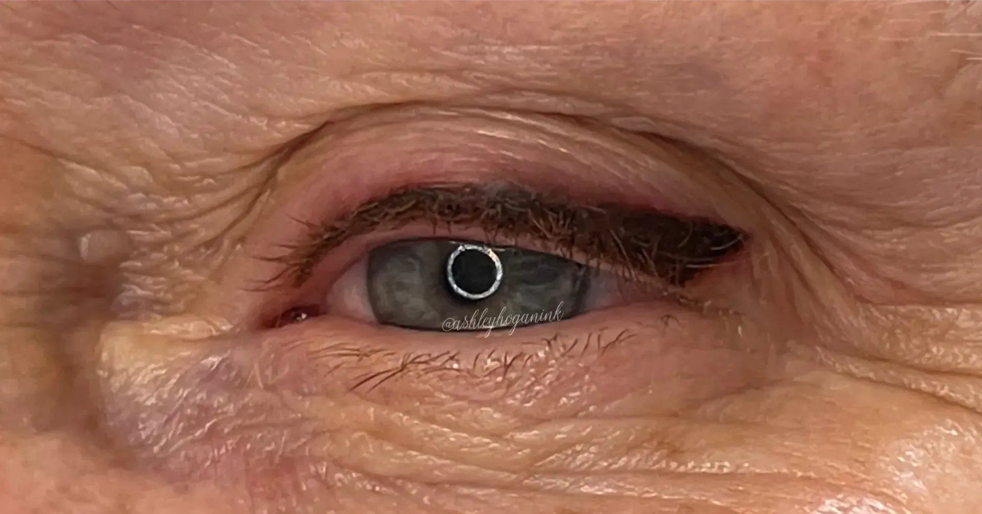 Wedged Eyeliner